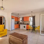 Hideaway Hotel 3*