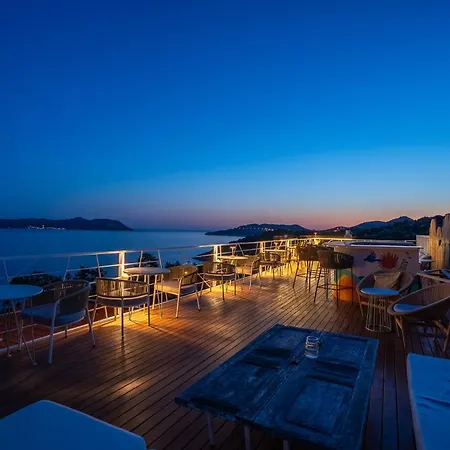 Hideaway 3* Каш