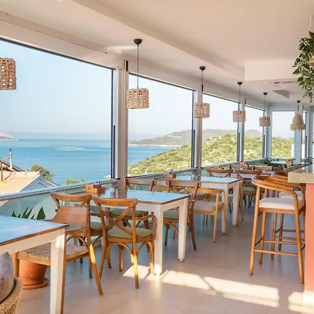 Hideaway 3* Каш