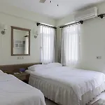 Hotell Hideaway 3*