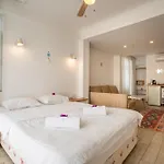 Hideaway Hotell