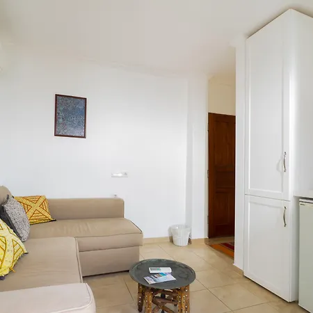 Hideaway 3*