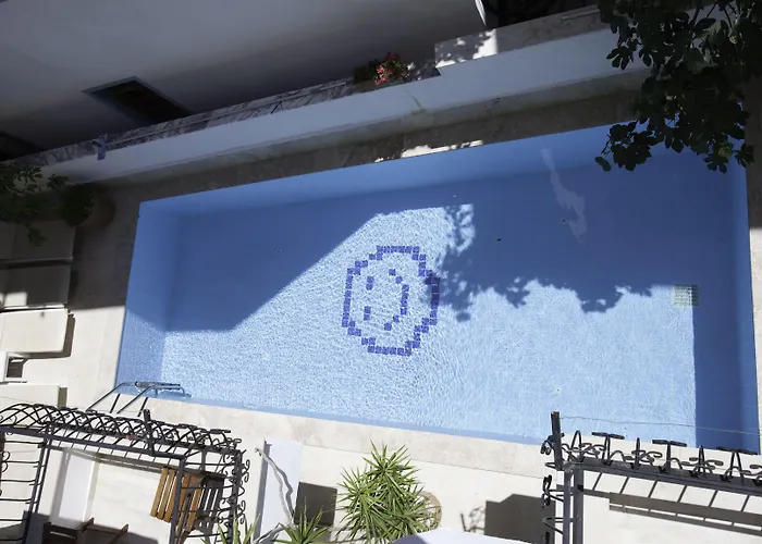 하이드어웨이 3*